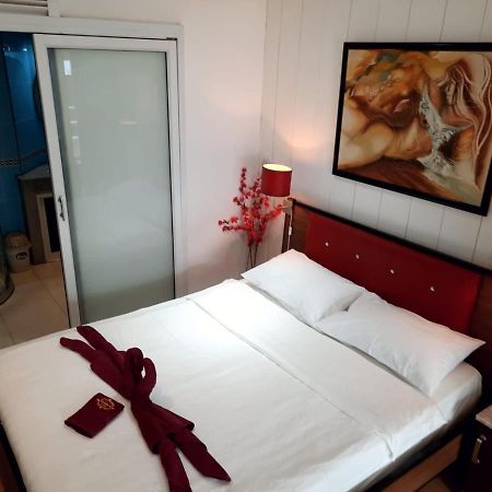Swiss Food Restaurant And Room For Rent Pattaya Ngoại thất bức ảnh