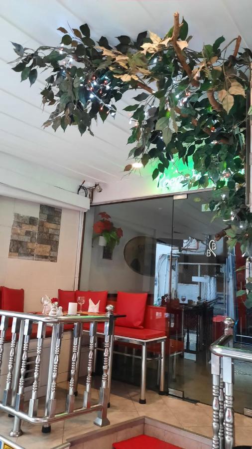 Swiss Food Restaurant And Room For Rent Pattaya Ngoại thất bức ảnh