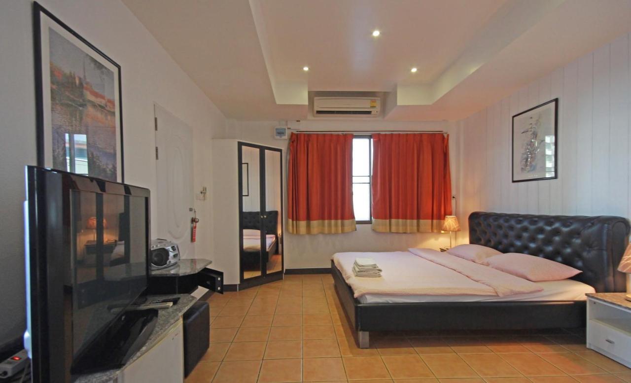 Swiss Food Restaurant And Room For Rent Pattaya Ngoại thất bức ảnh